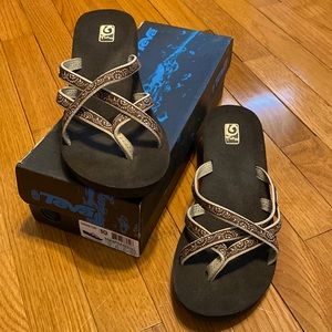 Teva mush mandalyn wedge sandals